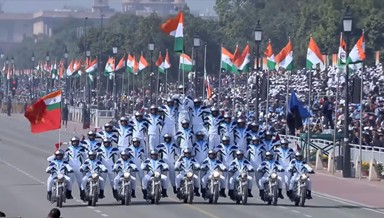 インド パレード